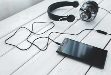 “登”峰造极 登贝莱当选2025年世界足球先生